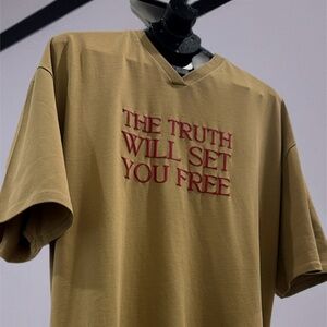 “THE TRUTH WILL SET YOU FREE” T-SHIRT